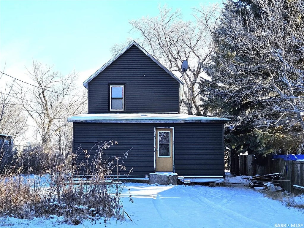 408 1st Avenue W, Buchanan