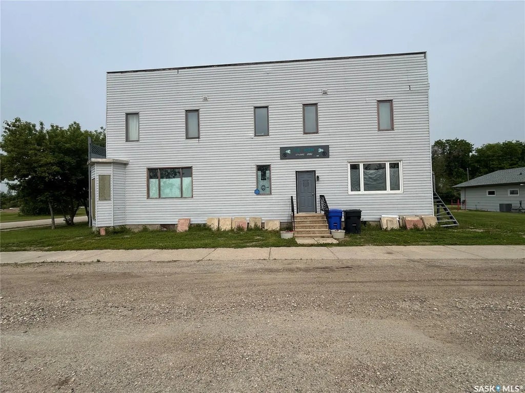 4 Main Street, Rhein