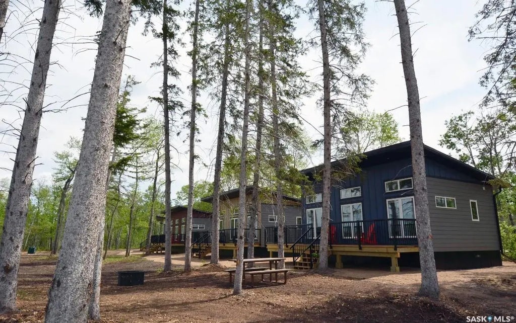 Mistik Resort - Good Spirit Provincial Park, Good Spirit Lake Prov Park