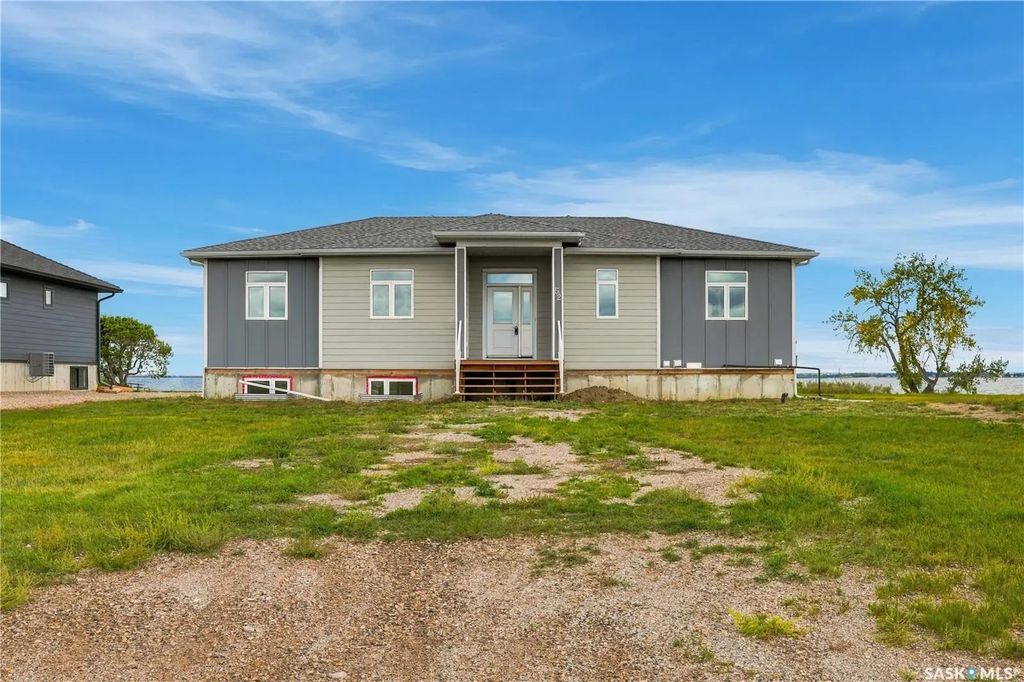 52 Sunset Acres Lane, Last Mountain Lake East Side