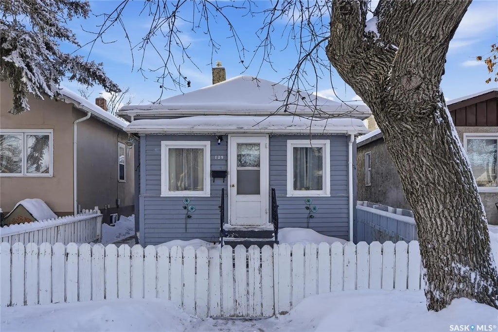 129 K Avenue S, Saskatoon