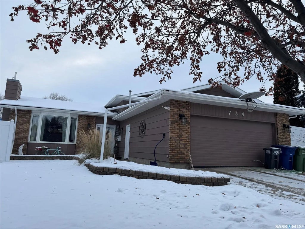 734 Wollaston Court, Saskatoon
