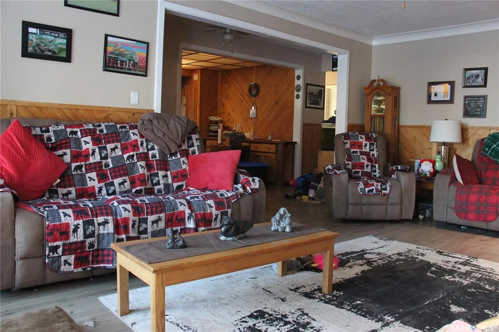 3205 Whitmore Avenue, Regina