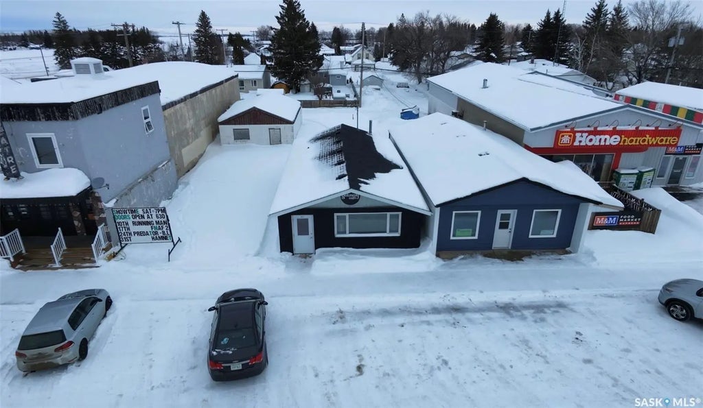 421 Main Street S, Foam Lake