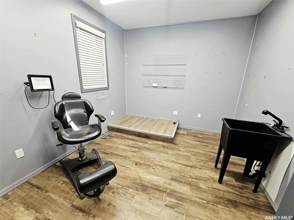 #1 - 507 Main Street, Esterhazy