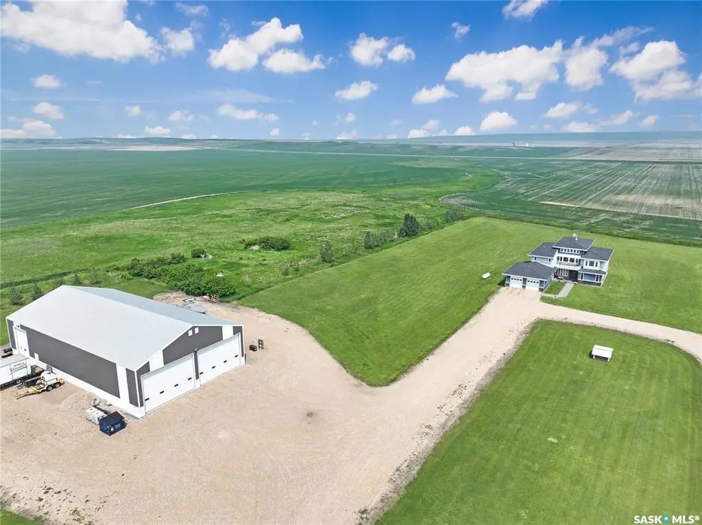 Prairie View Acreage, Brock Rm No. 64