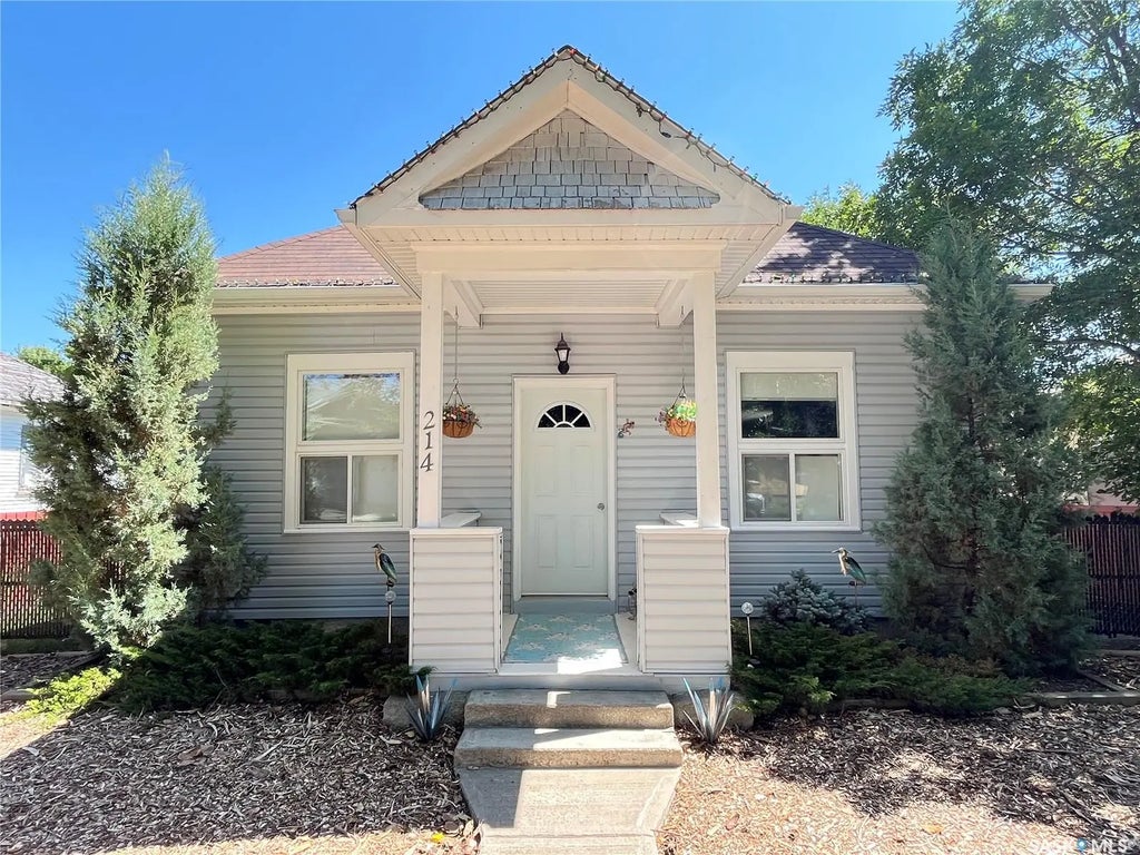 214 Marsh Street, Maple Creek