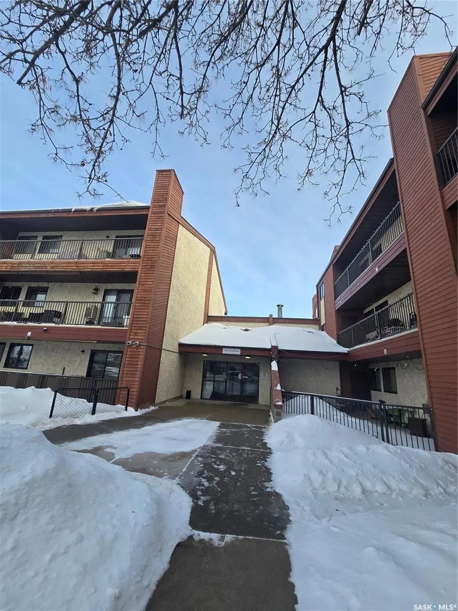 #318 - 3308 33rd Street W, Saskatoon