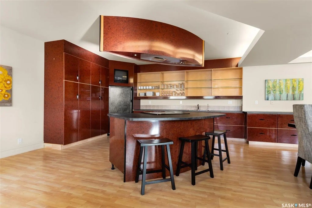 #300 - 1821 Scarth Street, Regina