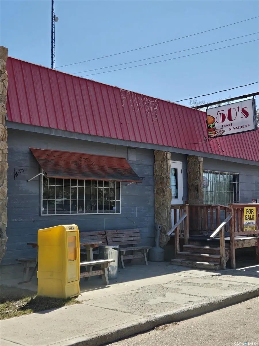 102 1st Avenue N, St. Brieux