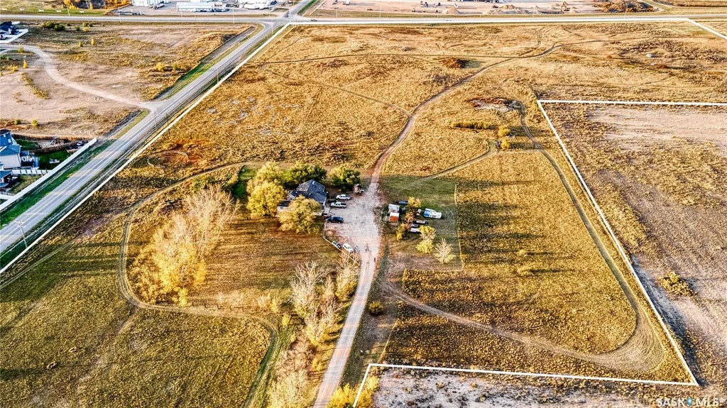 600 5th Avenue E, Pilot Butte