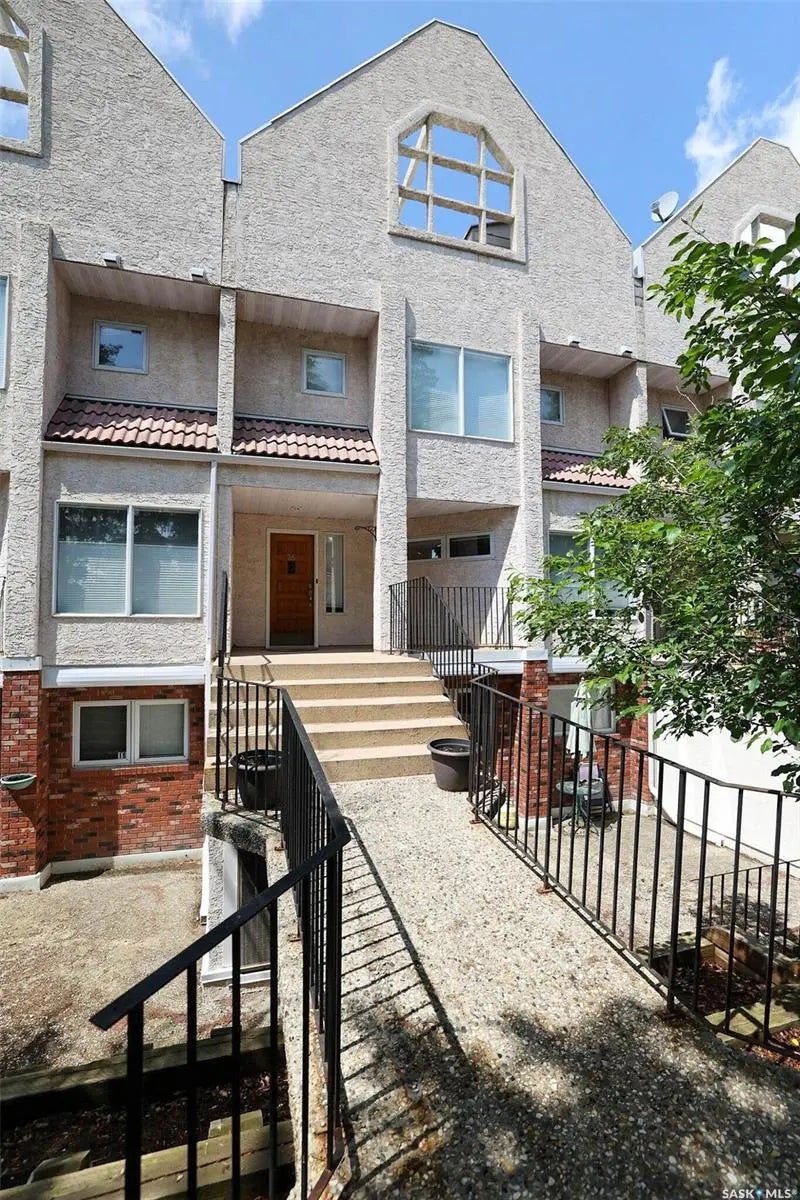 Photo of Listing #SK027685