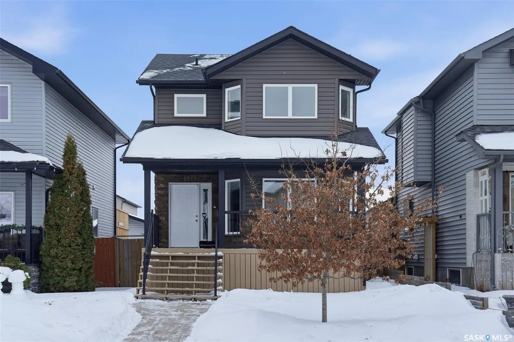 446 Geary Cres, Saskatoon