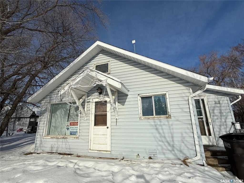 203 Centre Street, Naicam