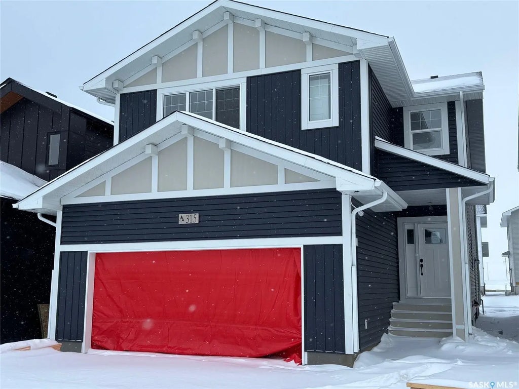 315 Asokan Bend, Saskatoon