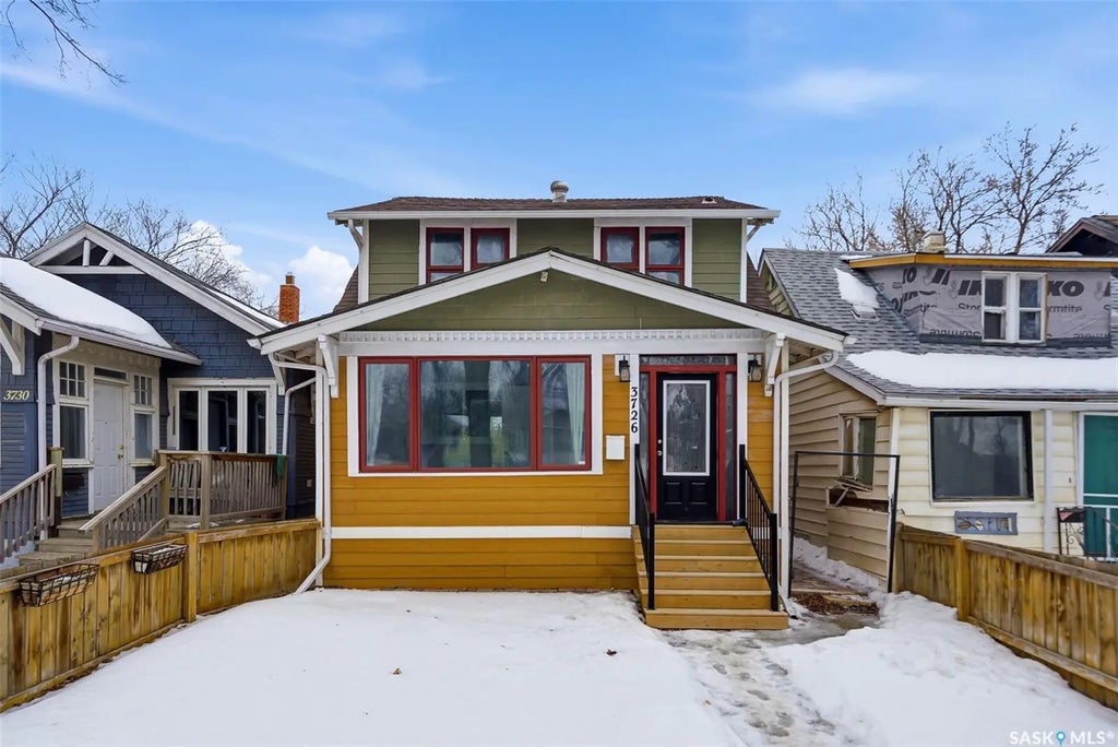 3726 Dewdney Avenue, Regina
