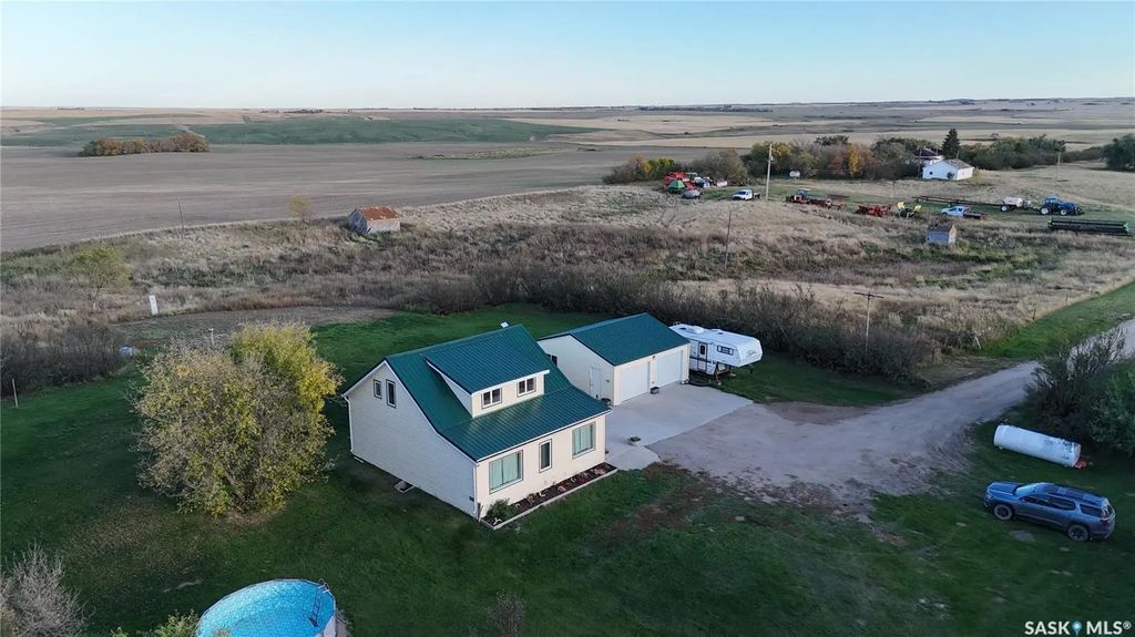 West Macrorie Farm, Fertile Valley Rm No. 285