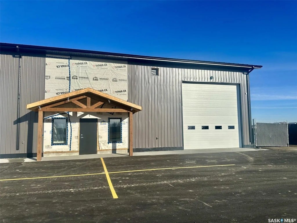 890 8th Street S, Martensville