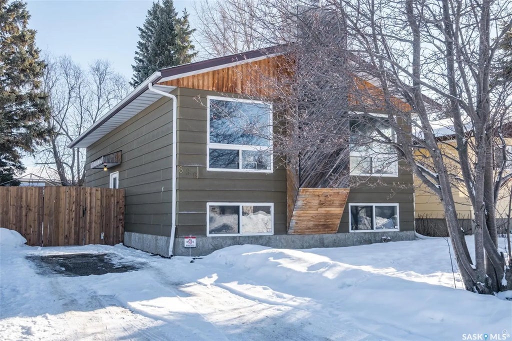 866 Spencer Drive, Prince Albert
