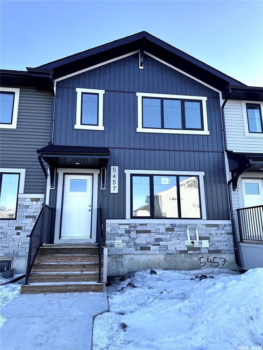5457 Buckingham Drive E, Regina