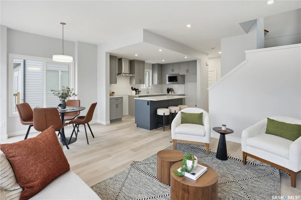 5545 Kennett Square, Regina