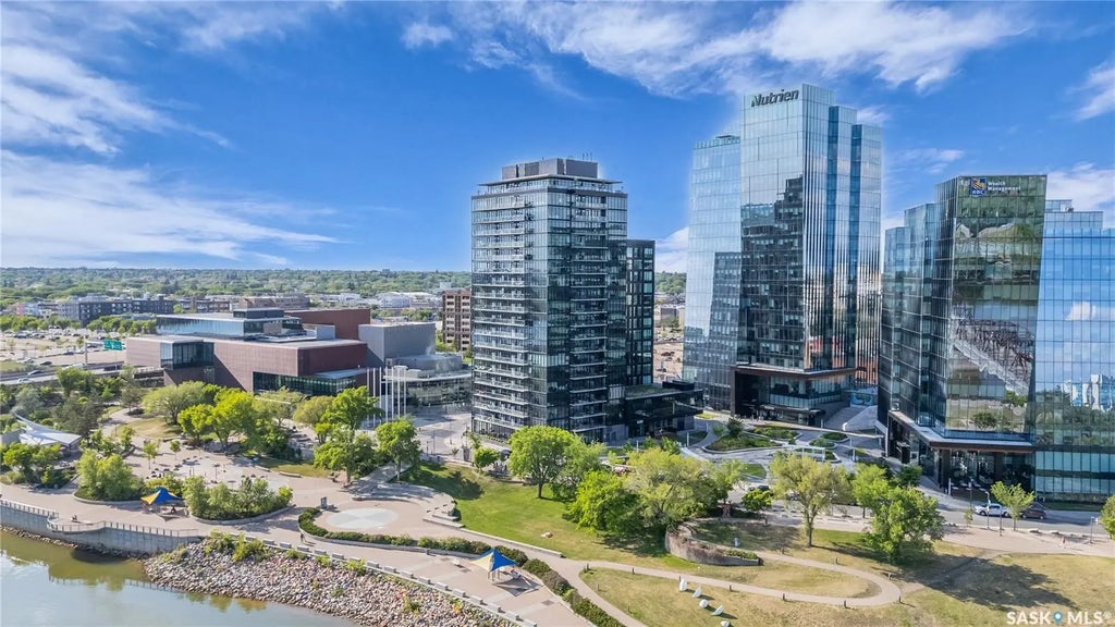 #303 - 490 2nd Avenue, Saskatoon