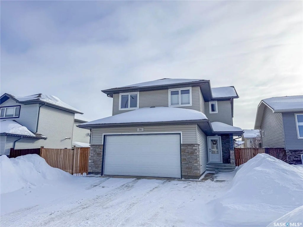 16 Guy Drive, Prince Albert