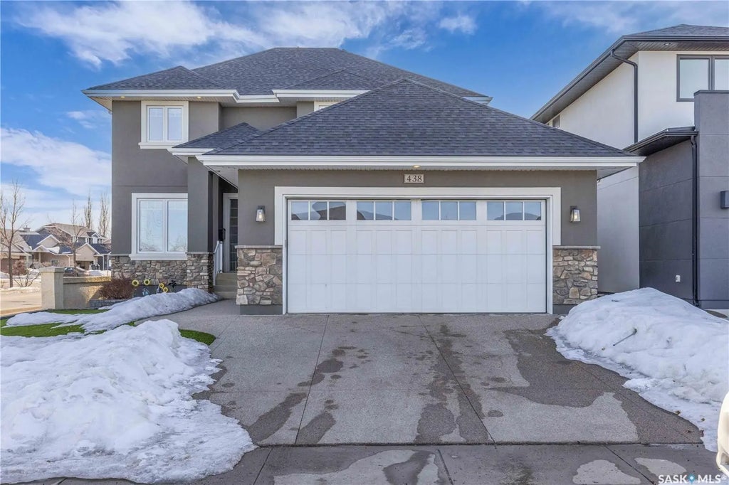438 Horlick Manor, Saskatoon
