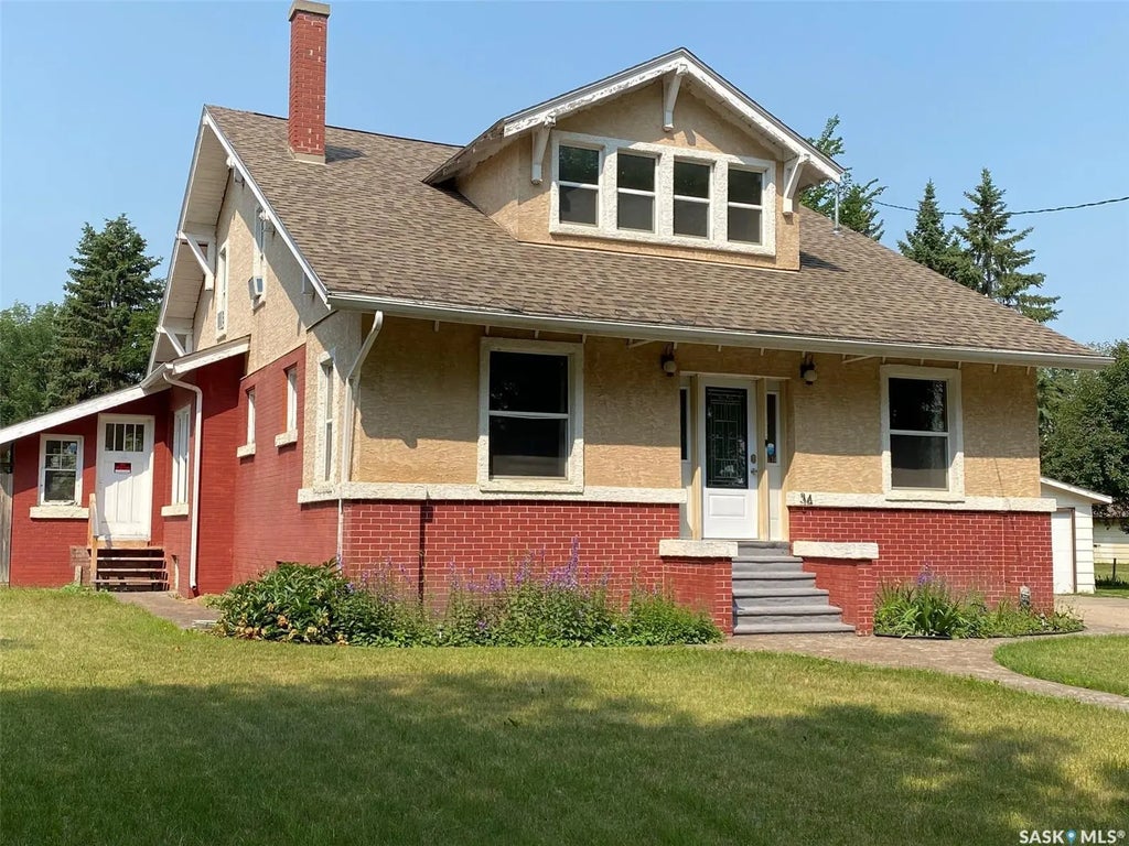 34 Laurier Avenue, Yorkton