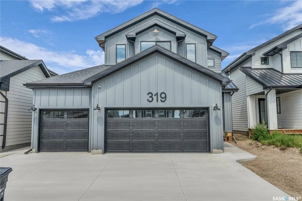 319 Dziadyk Bend, Saskatoon