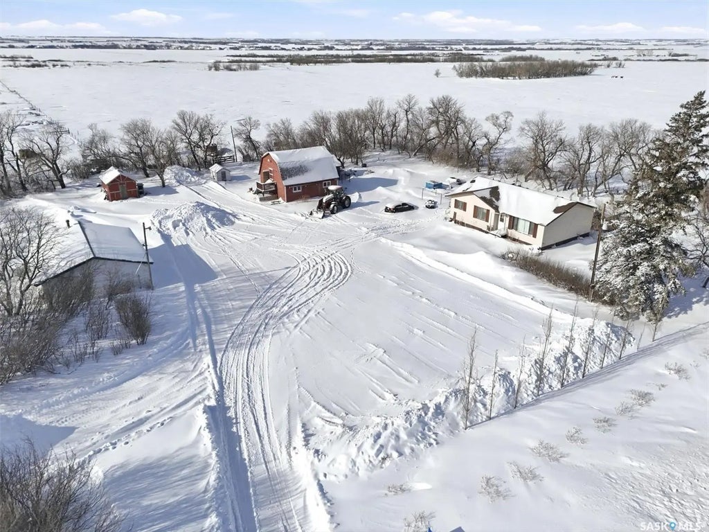 Lomaszkiewicz Acreage, Aberdeen Rm No. 373