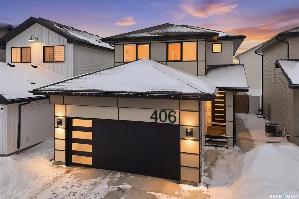 406 Chelsom Manor, Saskatoon