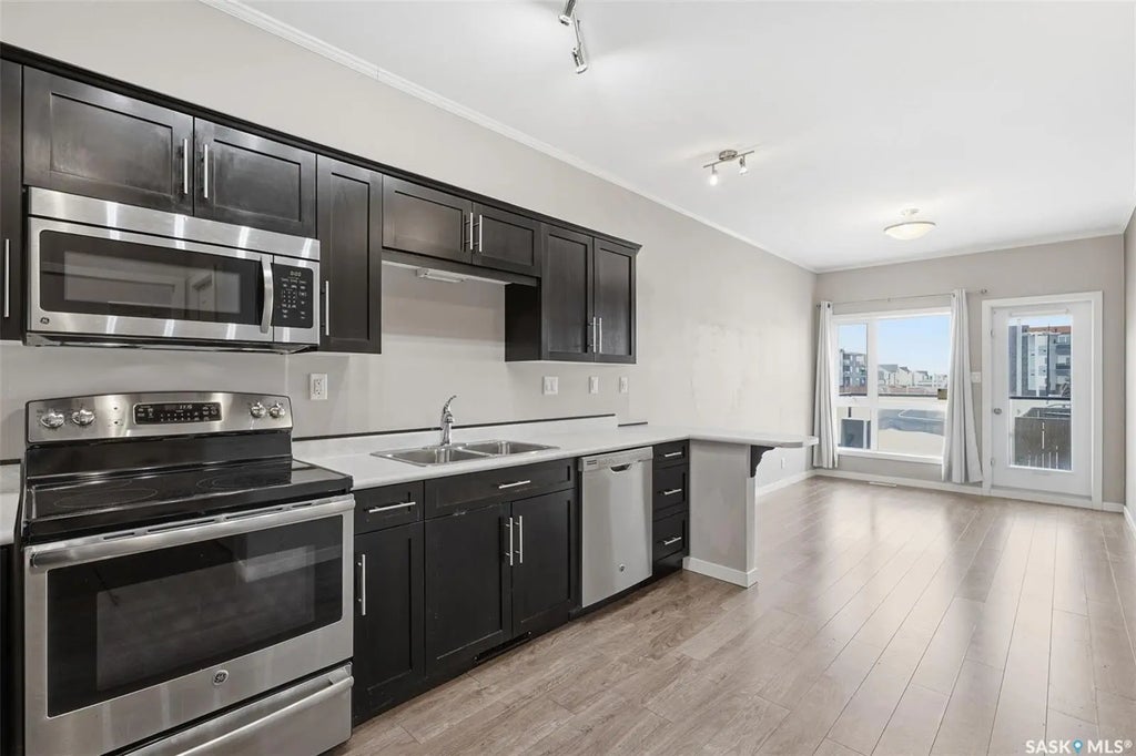 #120 - 545 Hassard Close, Saskatoon