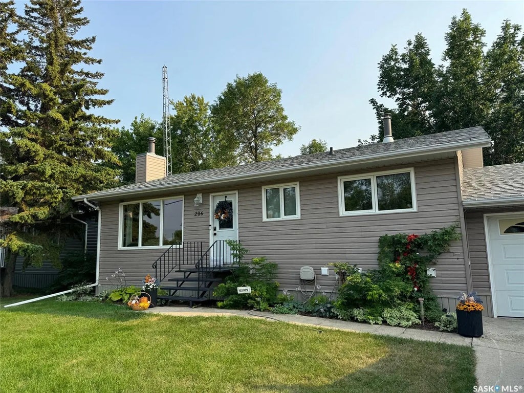 206 Pacific Avenue, Carnduff