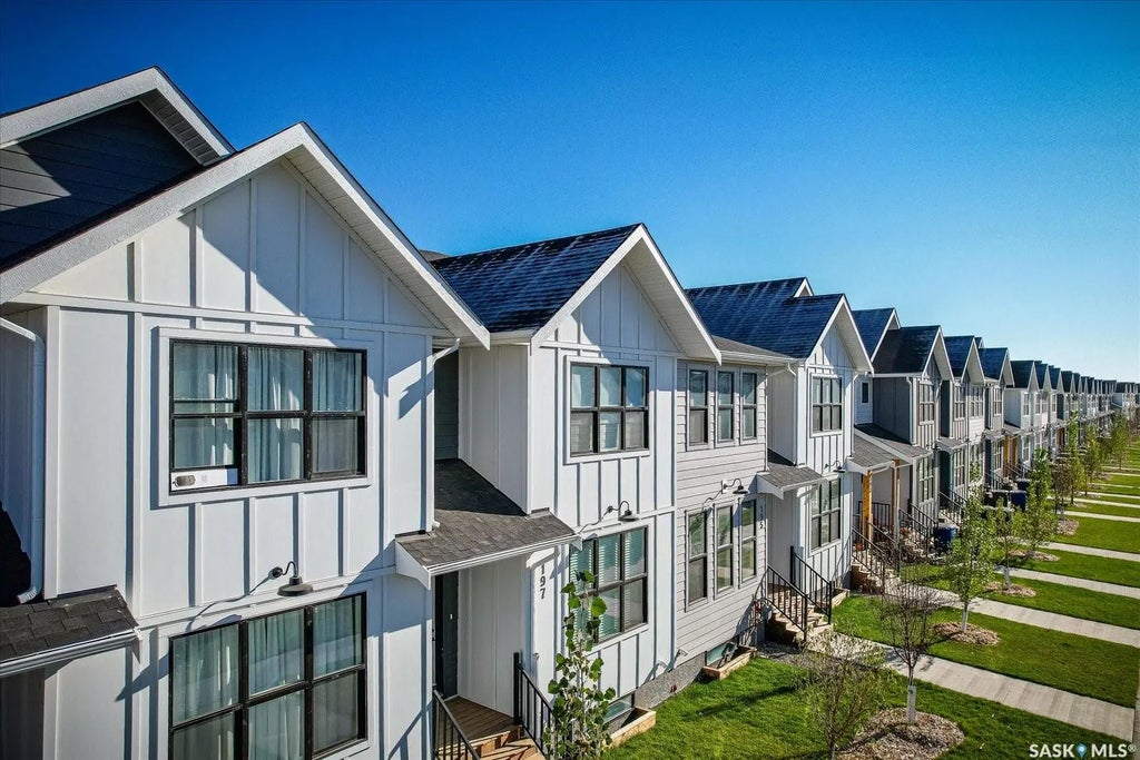 61 Rosewood Boulevard E, Saskatoon