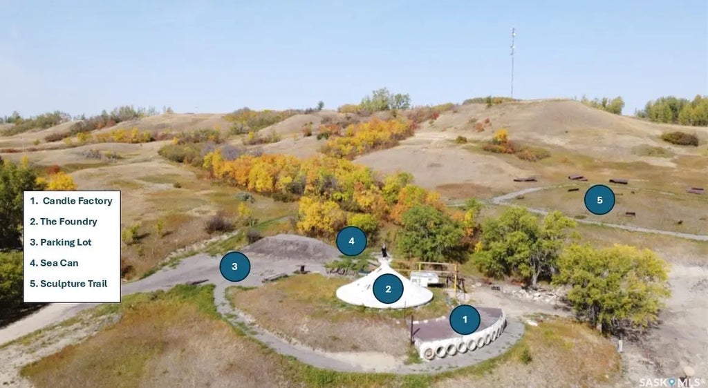 80 8th Avenue, Lumsden