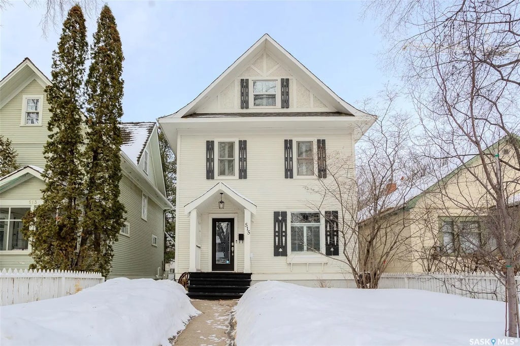 515 9th Street E, Saskatoon