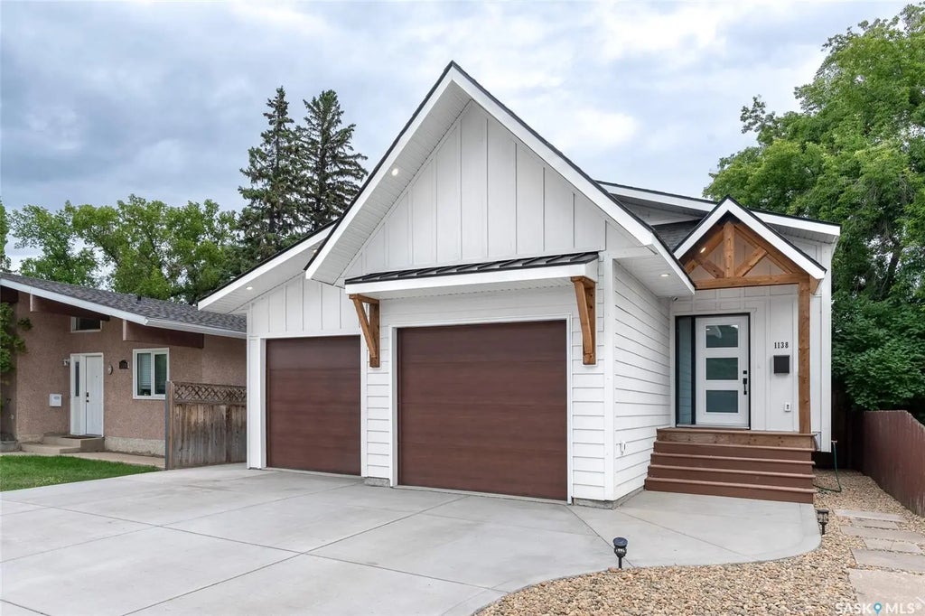 1138 P Avenue S, Saskatoon