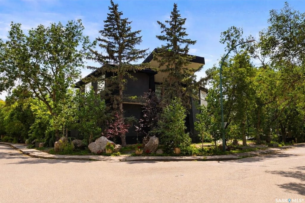 3601 Grassick Avenue, Regina