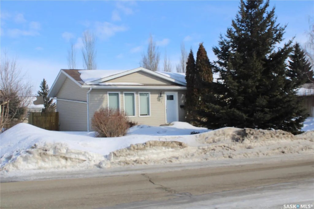 27 Morrison Drive, Yorkton
