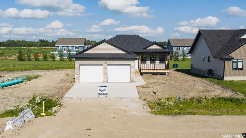 110 Lakewood Drive, Humboldt