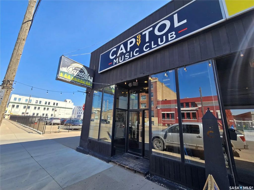 244 1st Avenue N, Saskatoon