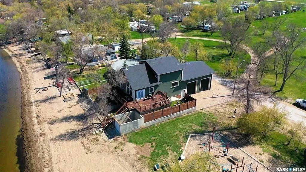 152 Criddle Avenue, Crooked Lake