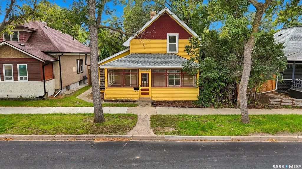 447 Duffield Street W, Moose Jaw