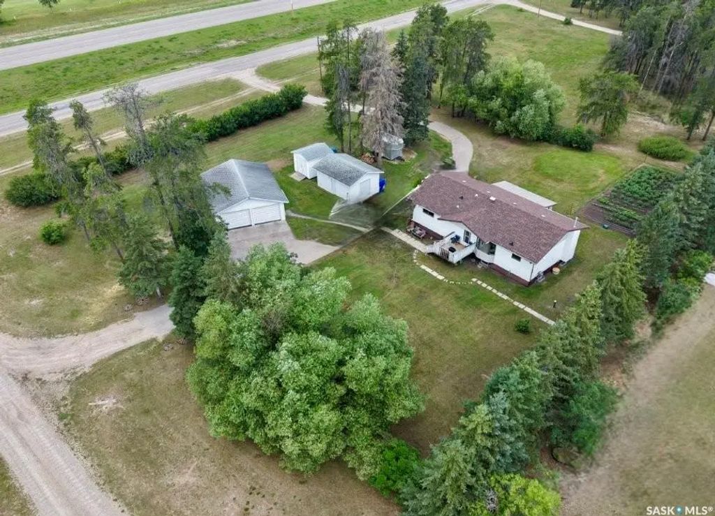 01 Kirstein Crescent, Hudson Bay Rm No. 394