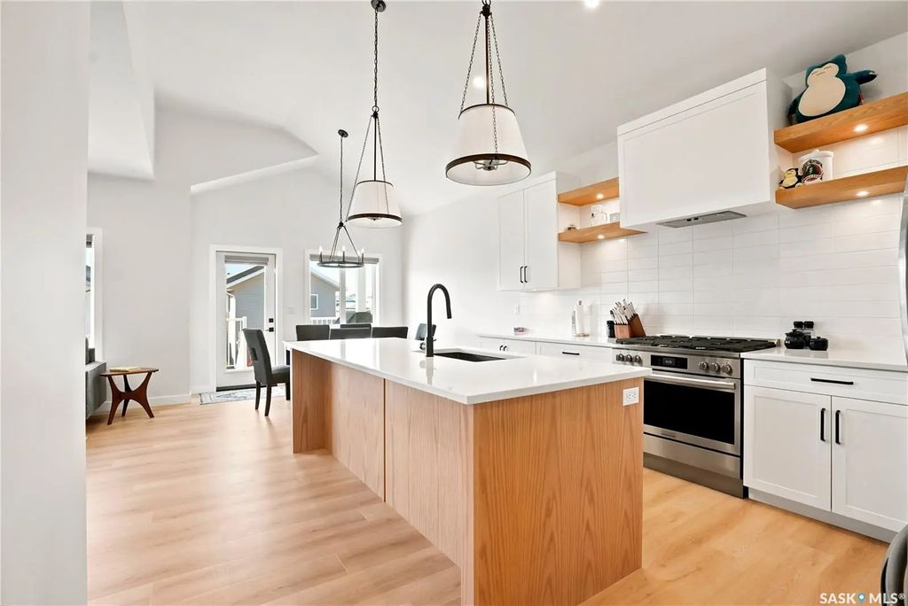 378 Sharma Cres, Saskatoon