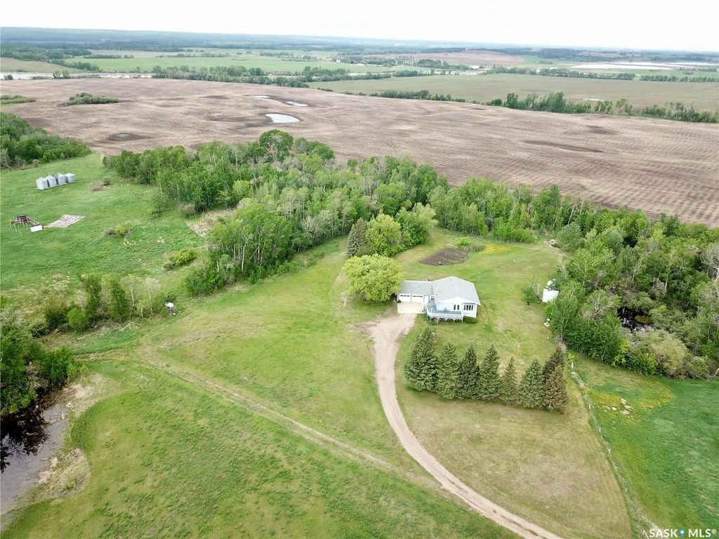 Pt Of S1/2 Of 09-49-08-w3 - South Of Shell Lake, Spiritwood Rm No. 496