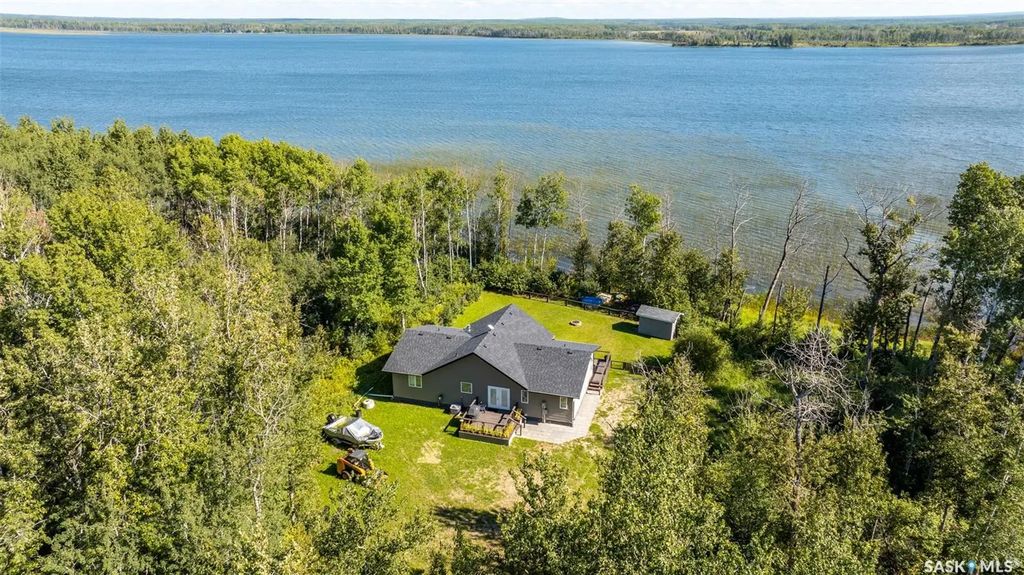 5 Delaronde Way, Big River Rm No. 555