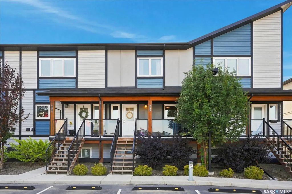 #259 - 250 Akhtar Bend, Saskatoon