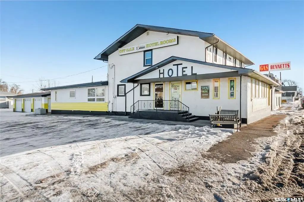 301 11 Highway, Chamberlain